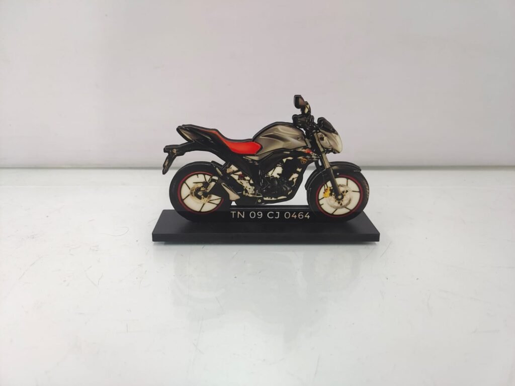 Top rated products Suzuki Gixxer SP Miniature